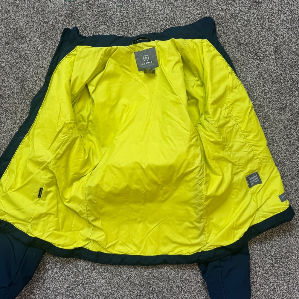 Aether Alta Quilted Jacket Discovery Navy Size Small/4 - Picture 7 of 13